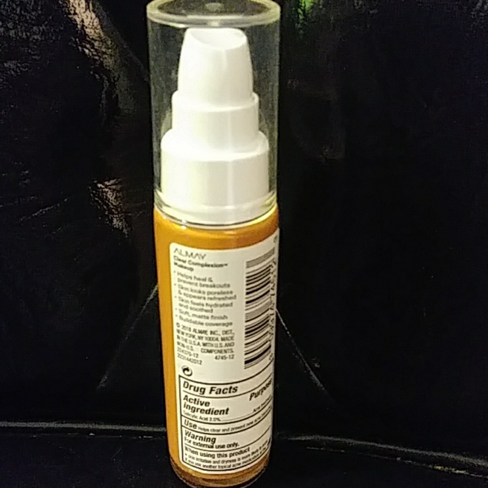 Makeup - Picture 3 of 3